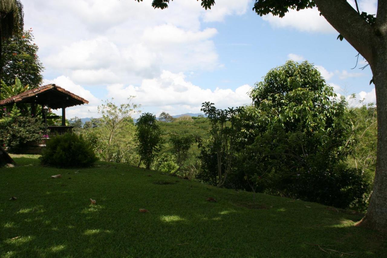 Finca Hotel La Esperanza Montenegro Exterior foto